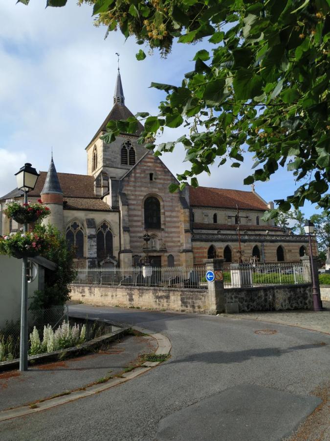 Insolite maison bois, wifi Netflix, au coeur de l'Argonne et des batailles de Verdun Chaudefontaine  Extérieur photo
