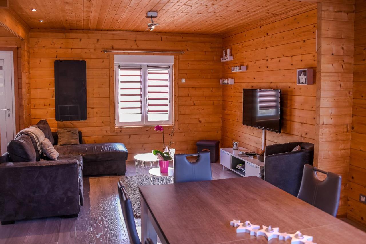 Insolite maison bois, wifi Netflix, au coeur de l'Argonne et des batailles de Verdun Chaudefontaine  Extérieur photo
